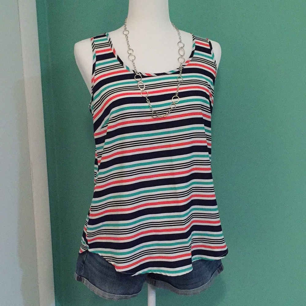 Light loose fit tank top NWOT